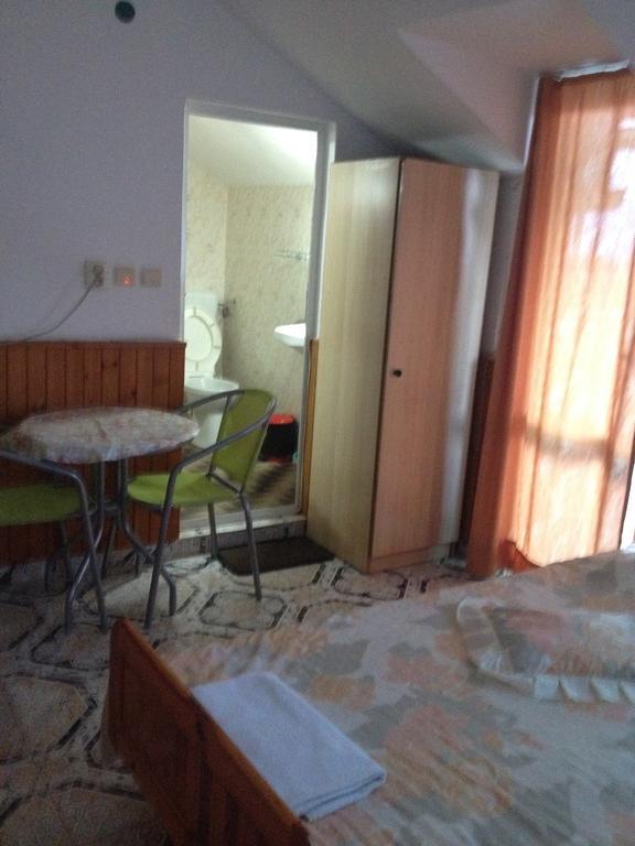 Central Guesthouse Nesebar Exteriör bild